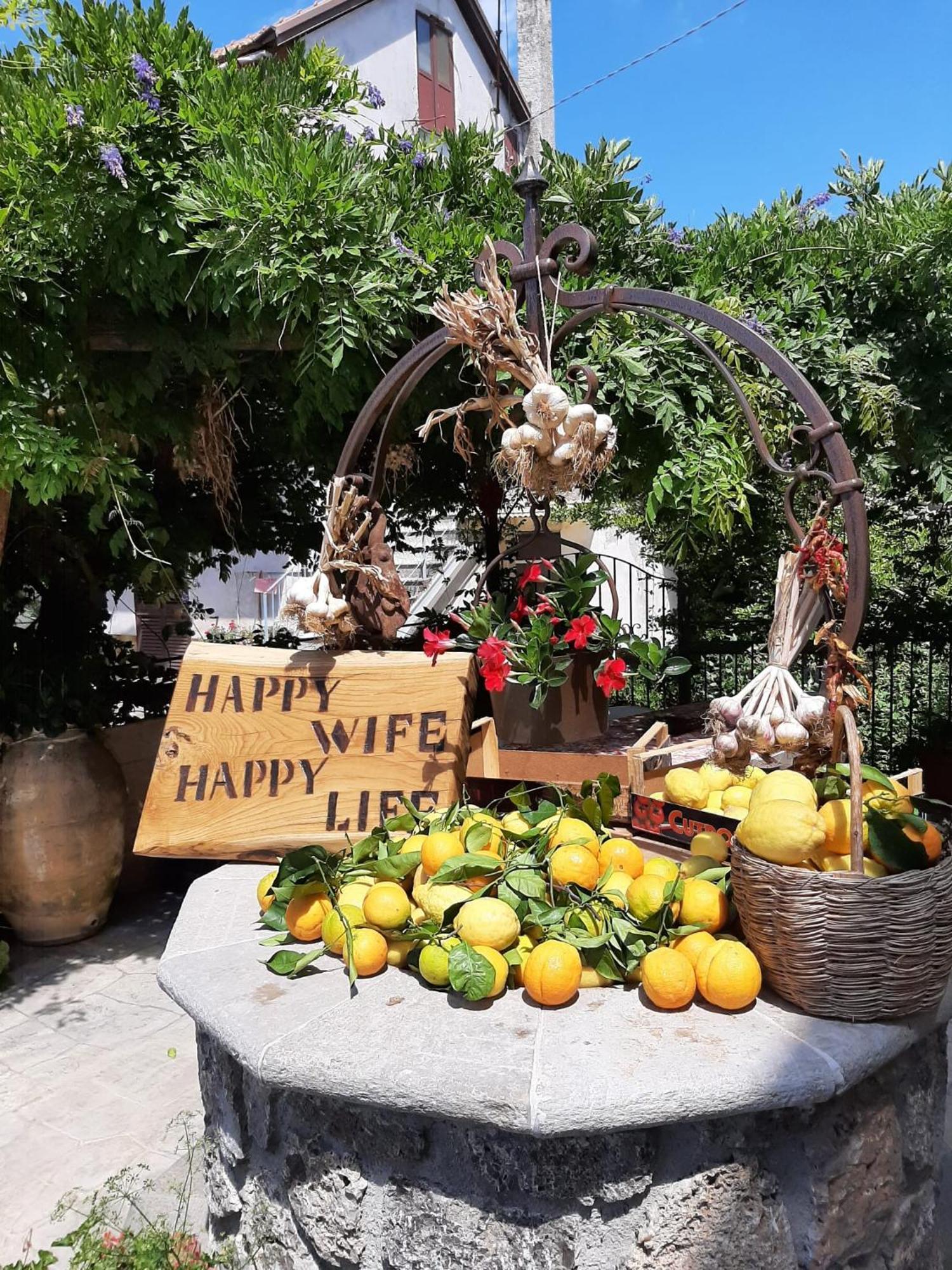 Al Chiaro Di Luna Acomodação com café da manhã Agerola Exterior foto